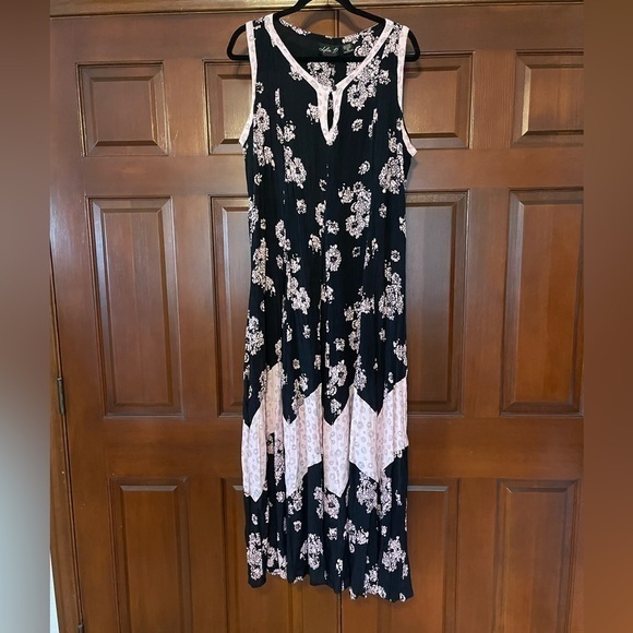 Y2K Vintage Lola P rayon keyhole front maxi dress - Picture 1 of 4